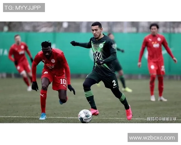 多特蒙德迎战帕德伯恩全力争胜展现球队实力与战术魅力